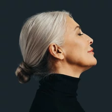 Arcjóga 40 felett- a természetes arcfiatalítás kívülről és belülről